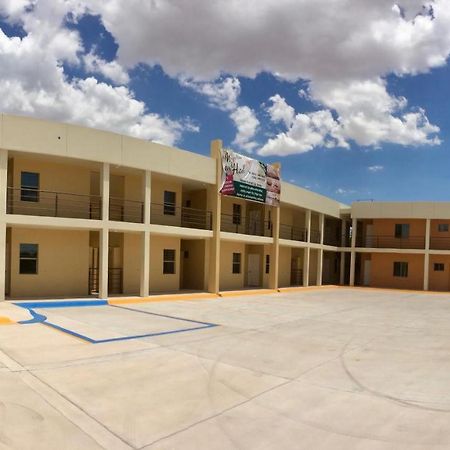 Magnolias Suites Hotel Nuevo Casas Grandes 外观 照片