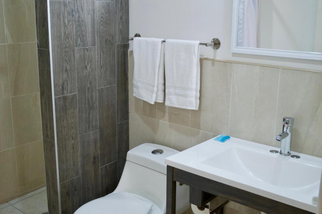 Magnolias Suites Hotel Nuevo Casas Grandes 外观 照片